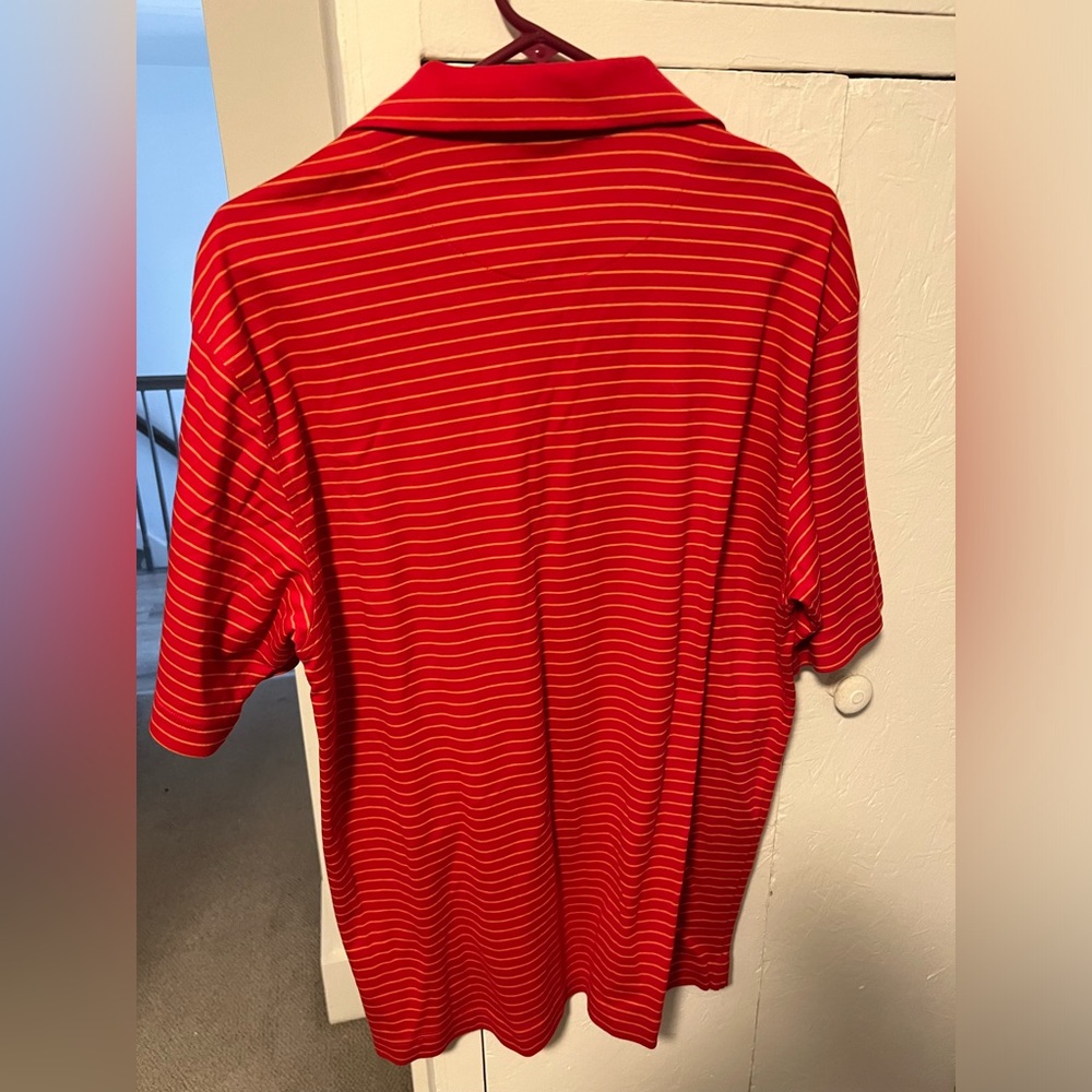 Nike golf shirt L
